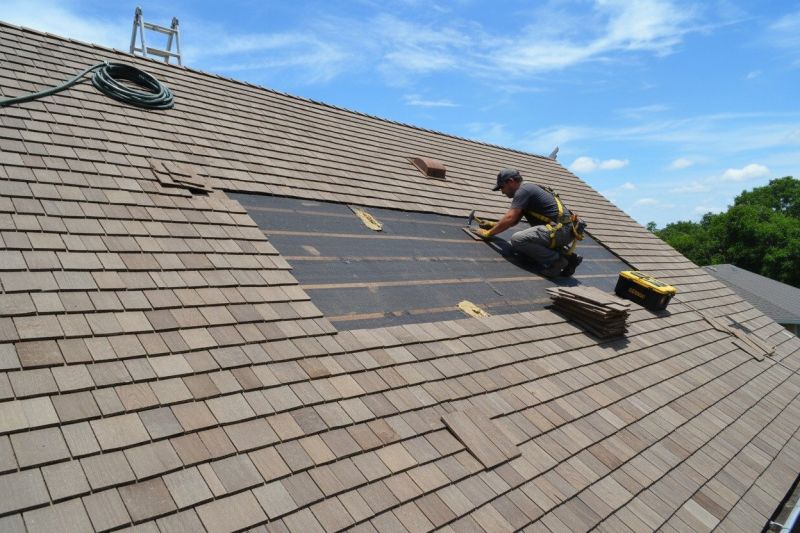 Wood Shake Roof Repair in Middletown, NY